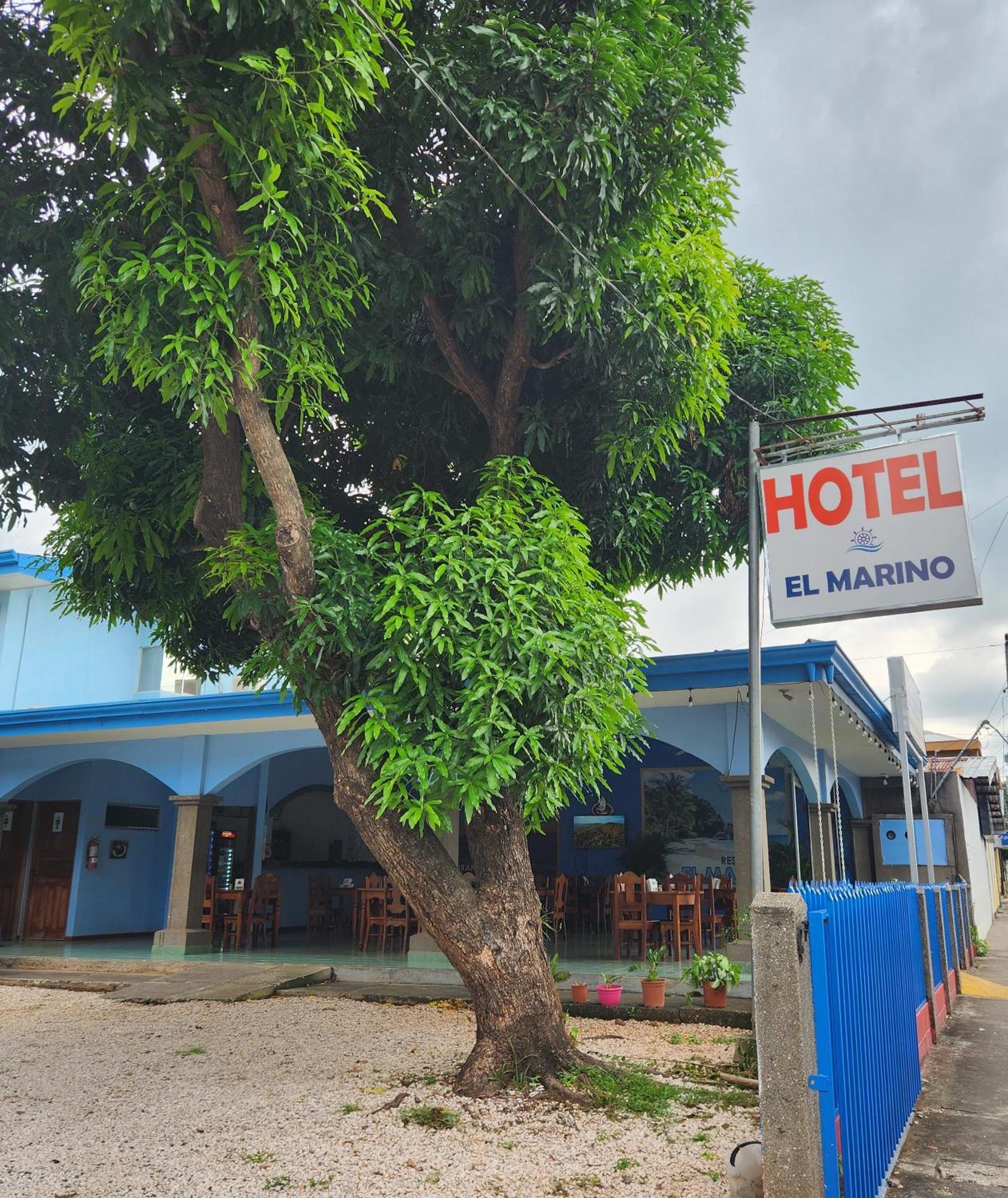 Hotel Y Restaurante El Marino Santa Cruz  Extérieur photo